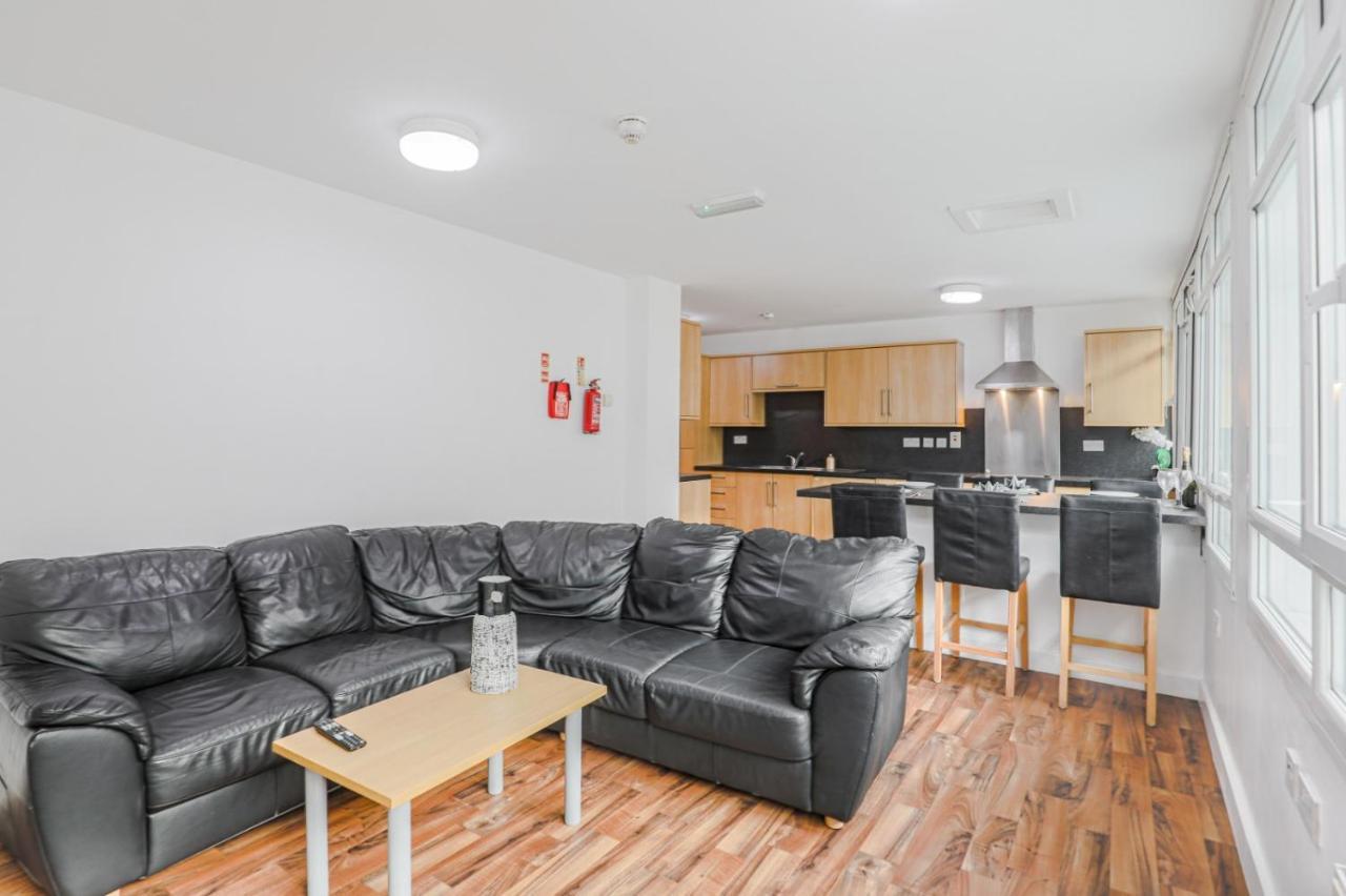 Oyo Sangha House - Short Stays لايستر المظهر الخارجي الصورة